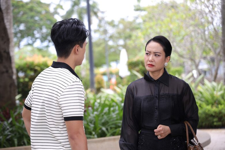 Mỹ nh&acirc;n đắt show nhất Việt Nam hiện tại: Mới nửa năm đ&atilde; đ&oacute;ng 8 phim, h&igrave;nh ảnh phủ s&oacute;ng khắp mọi mặt trận- Ảnh 7.