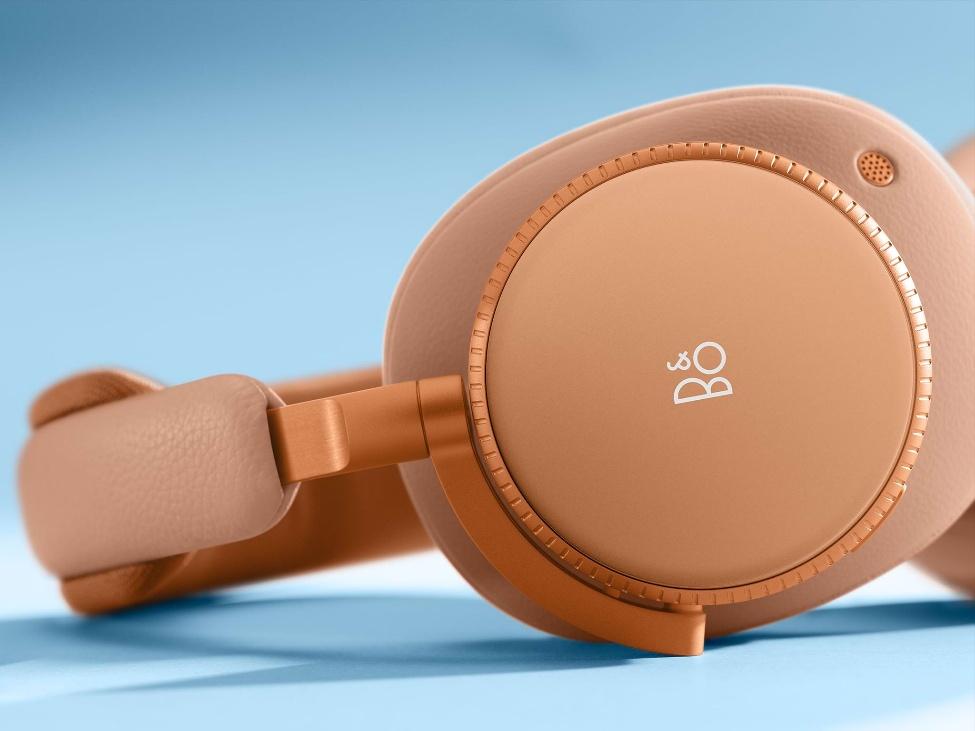 Beoplay H100 &ndash; Di sản 100 năm l&agrave;m n&ecirc;n l&aacute;t cắt hiện đại - Ảnh 9.