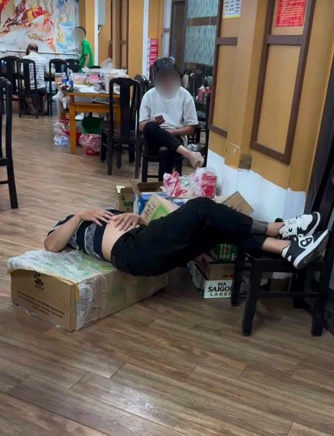 Vụ bị "bỏ bom" h&oacute;a đơn 16 triệu đồng: Biểu hiện bất thường của người đ&agrave;n &ocirc;ng sau 30 ph&uacute;t ăn uống - Ảnh 1.