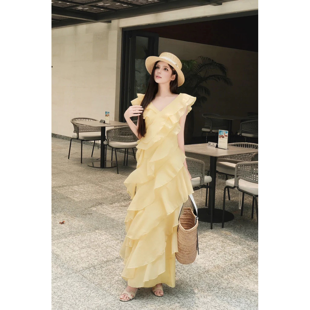 Mỹ nh&acirc;n Việt l&ecirc;n đồ đi ăn cưới g&acirc;y sốt MXH, được c&otilde;i mạng nhận x&eacute;t l&agrave; "phi&ecirc;n bản đẹp nhất"- Ảnh 7.