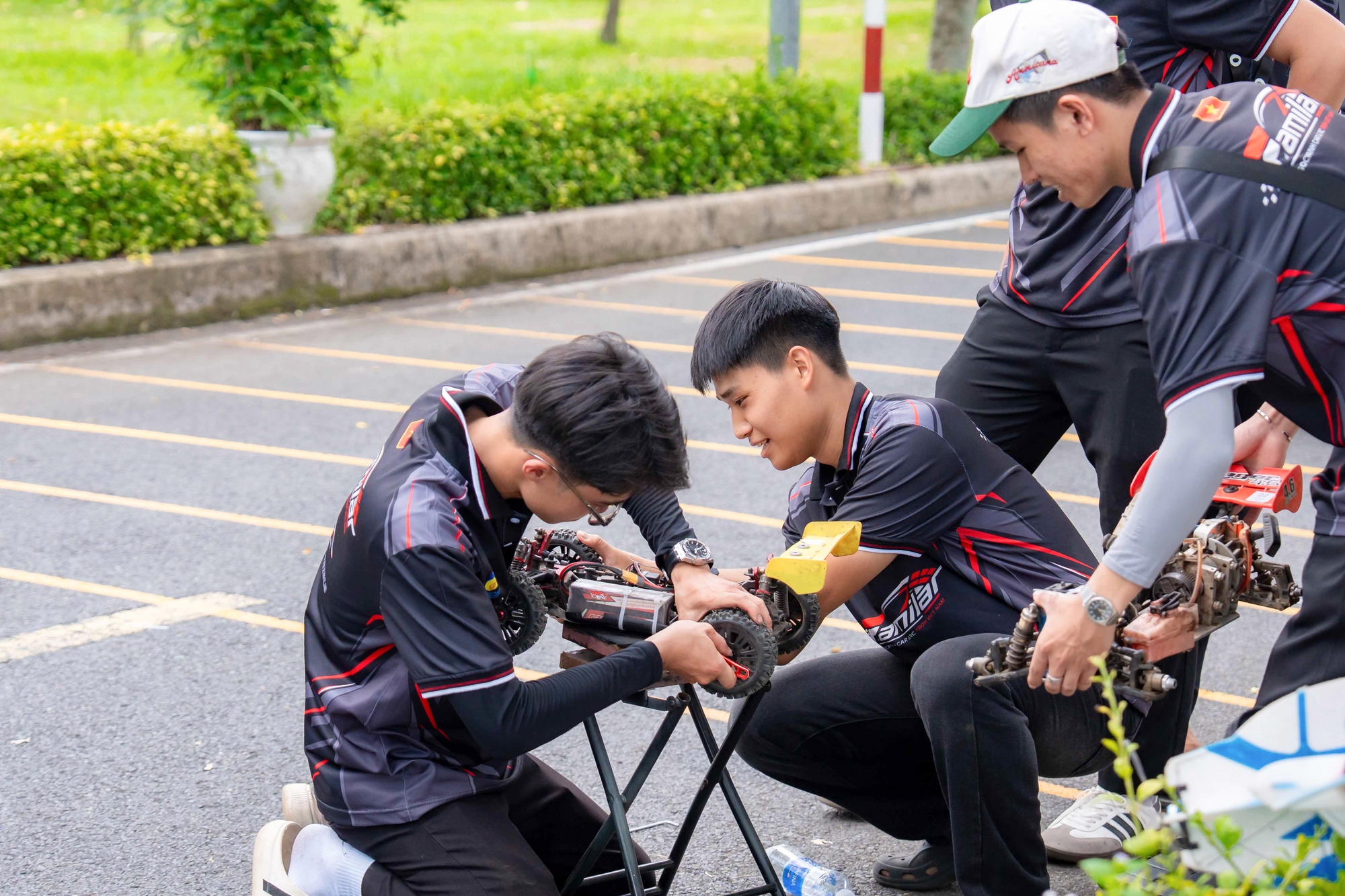 Gen Z HUTECH lăn xả qua loạt &ldquo;b&agrave;i thử nghề&rdquo; tr&ecirc;n giảng đường - Ảnh 4.