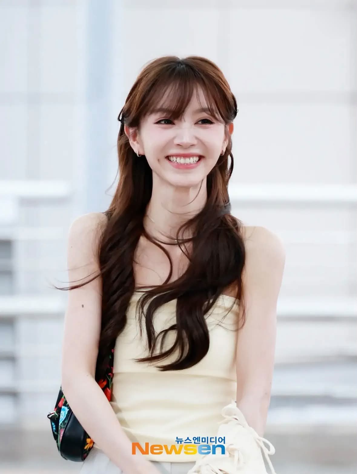 B&uacute;p b&ecirc; Trung sang H&agrave;n như thay da đổi thịt, h&igrave;nh ảnh mới khiến d&acirc;n t&igrave;nh dậy s&oacute;ng- Ảnh 5.