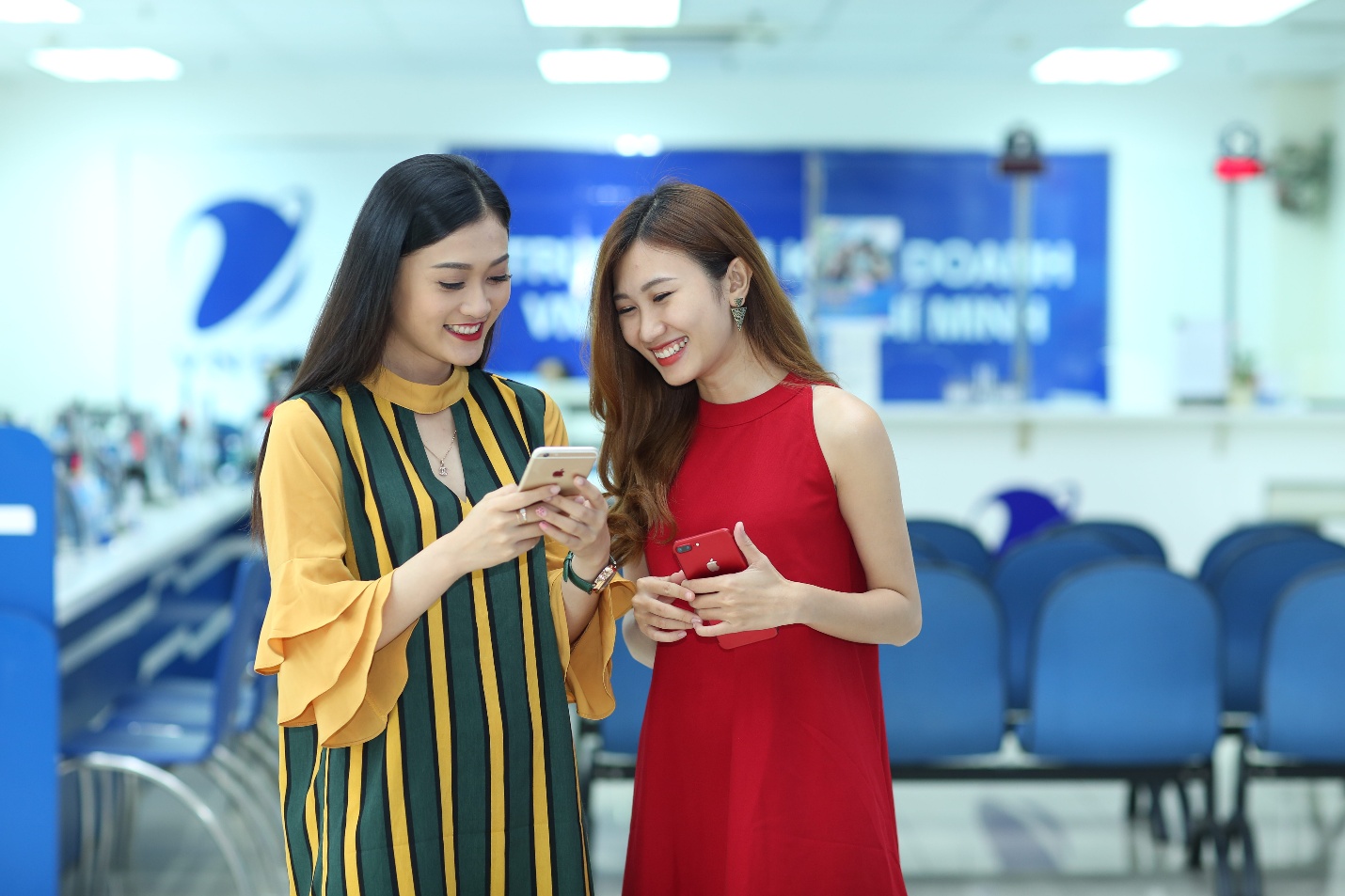 VinaPhone ra mắt bộ đ&ocirc;i g&oacute;i cước t&iacute;ch hợp data v&agrave; bảo mật số - Ảnh 1.