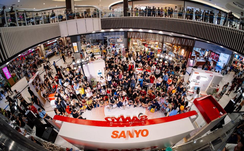 Tọa độ giải n&oacute;ng thu h&uacute;t người trẻ check-in: SANYO đang trẻ h&oacute;a thương hiệu như thế n&agrave;o? - Ảnh 2.