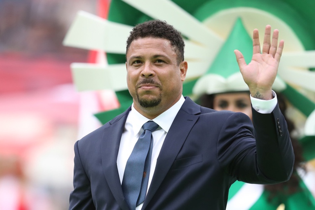 Ng&atilde; rẽ kh&ocirc;ng thể ngờ của huyền thoại Brazil: Ronaldo "b&eacute;o" &ocirc;m mộng quyền lực, Ronaldinho bất ngờ t&aacute;i xuất ở tuổi 46- Ảnh 2.