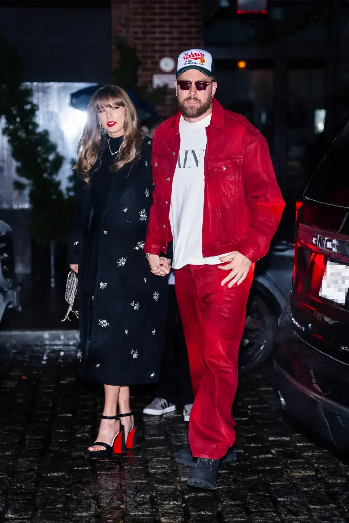 Tiết lộ mới nhất về đ&aacute;m cưới của Taylor Swift v&agrave; Travis Kelce- Ảnh 4.