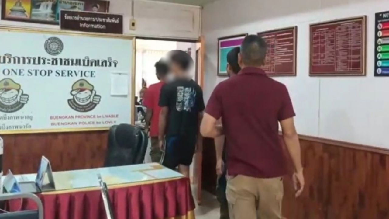 Người phụ nữ v&agrave;o rừng h&aacute;i nấm t&igrave;m thấy 1 thi thể, nh&igrave;n kỹ th&igrave; b&agrave;ng ho&agrave;ng ph&aacute;t hiện đ&oacute; l&agrave; con g&aacute;i m&igrave;nh - Ảnh 2.