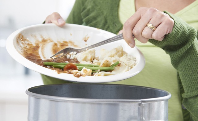 Ăn kh&ocirc;ng hết trong một bữa? 4 nh&oacute;m thực phẩm n&agrave;y cần xử l&yacute; v&agrave; bảo quản đ&uacute;ng c&aacute;ch để tr&aacute;nh bị ngộ độc- Ảnh 1.