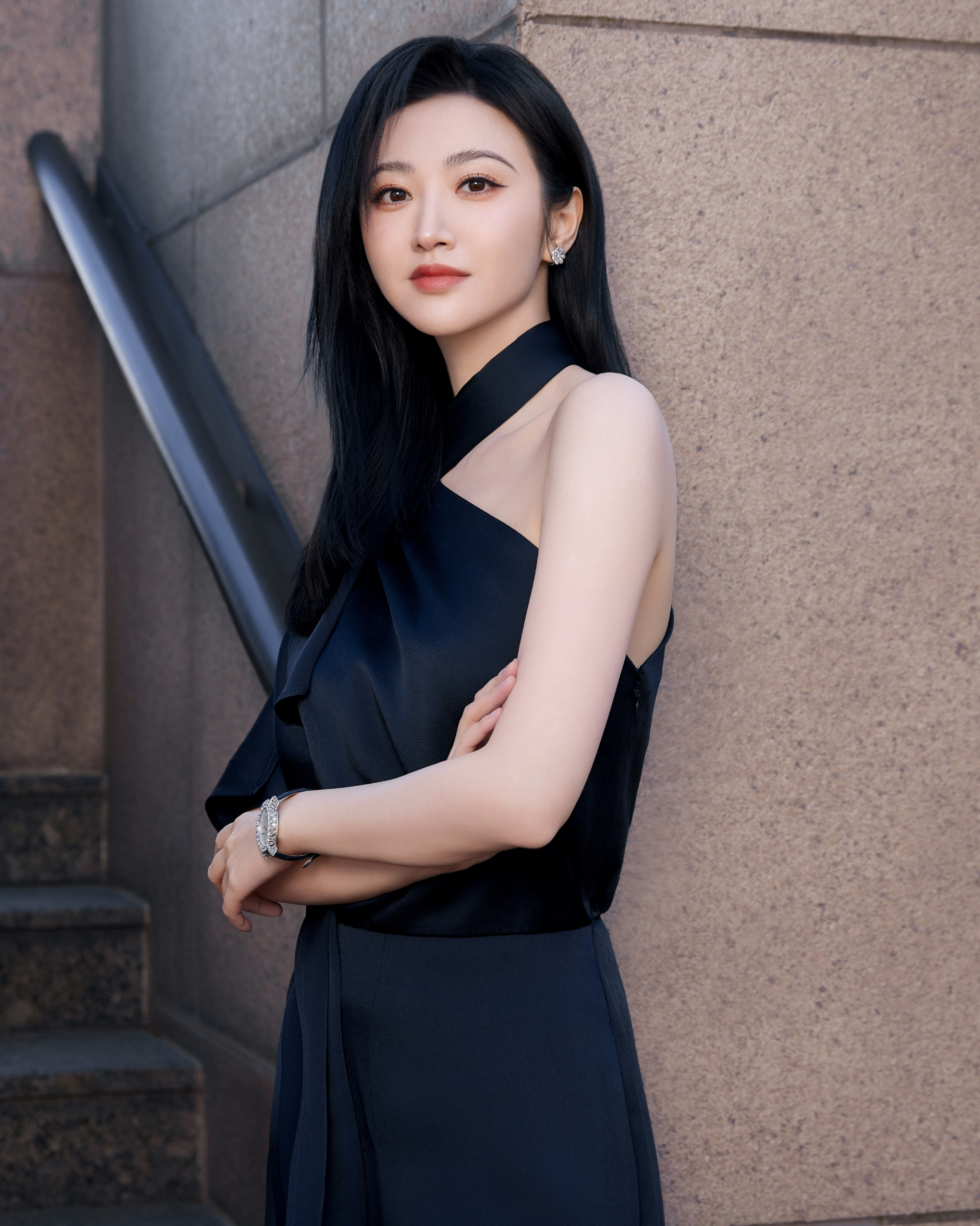 Diễn biến mới vụ ngọc nữ showbiz lộ hợp đồng mang thai hộ cho đại gia, phải b&aacute;n nh&agrave; để bồi thường h&agrave;ng trăm tỷ- Ảnh 1.