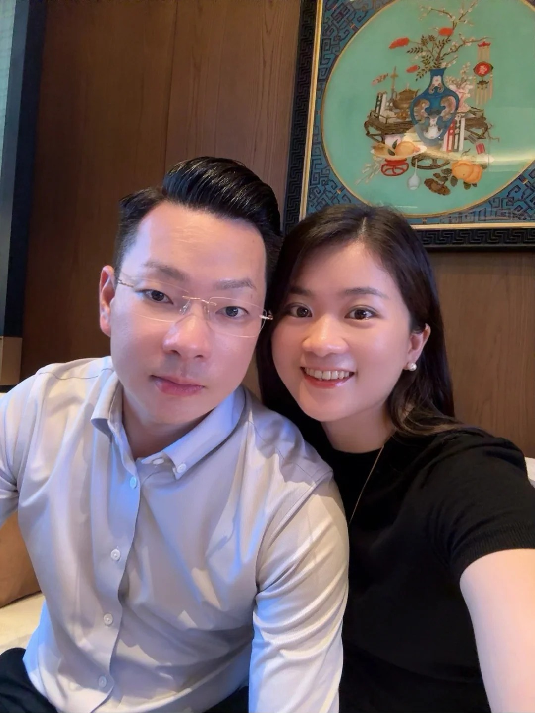 10 năm sinh 6 đứa con, nh&agrave; thu&ecirc; 5 người gi&uacute;p việc: Nhan sắc v&agrave; c&aacute;ch người mẹ kiếm tiền g&acirc;y ch&uacute; &yacute;- Ảnh 7.