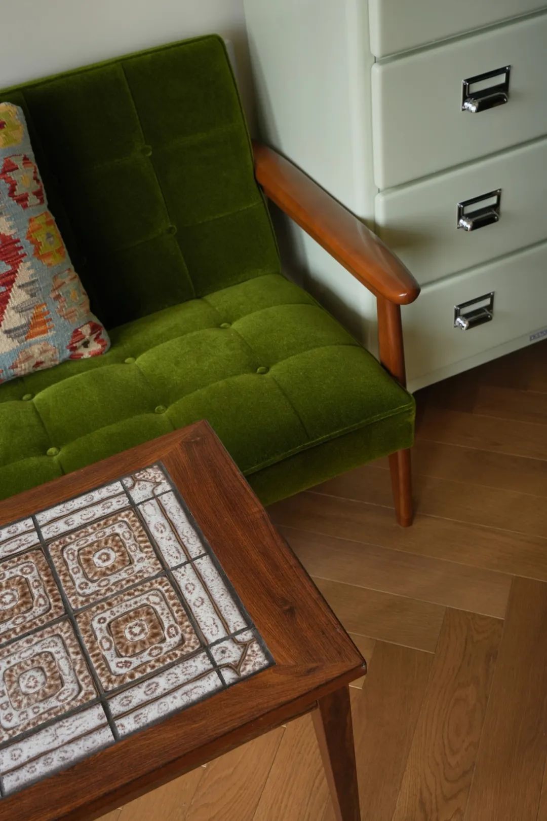 Ai cũng ch&ecirc; căn hộ 37m&sup2; qu&aacute; chật, cặp vợ chồng trẻ lại chi hơn 1,4 tỷ đồng cải tạo v&agrave; nhận về kết quả ngo&agrave;i mong đợi- Ảnh 2.