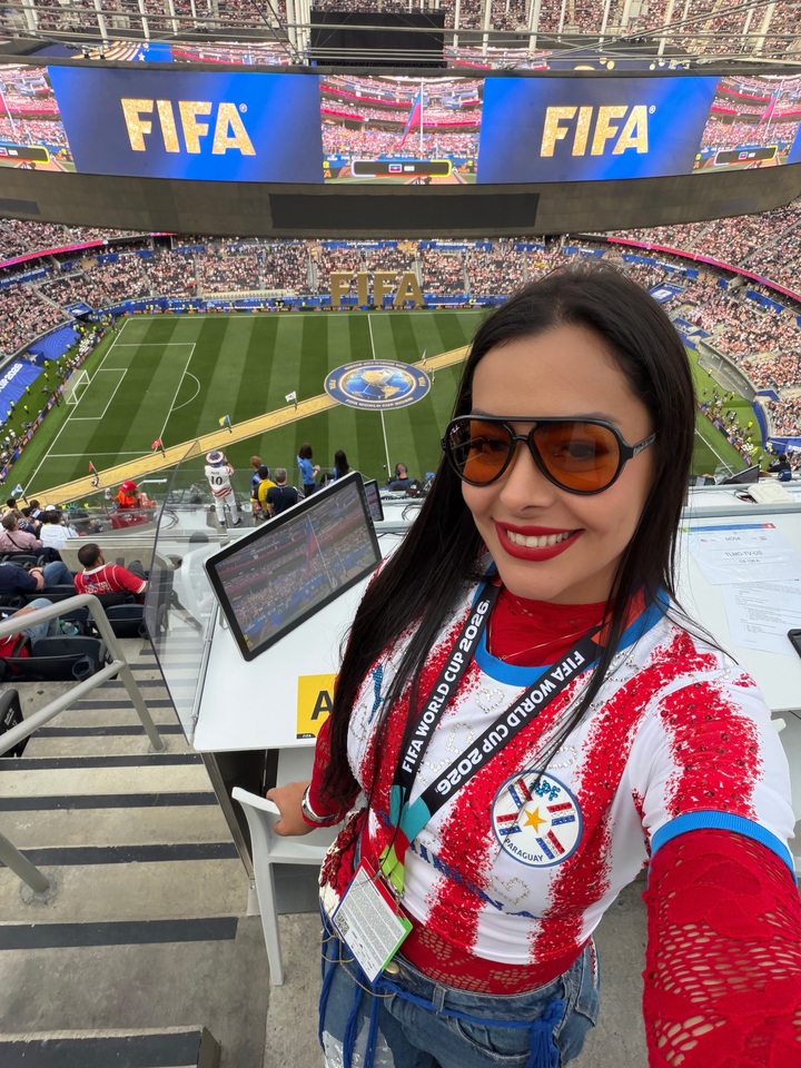 Mỹ nh&acirc;n từng "g&acirc;y b&atilde;o" truyền th&ocirc;ng tại World Cup 16 năm trước giờ ra sao?- Ảnh 3.