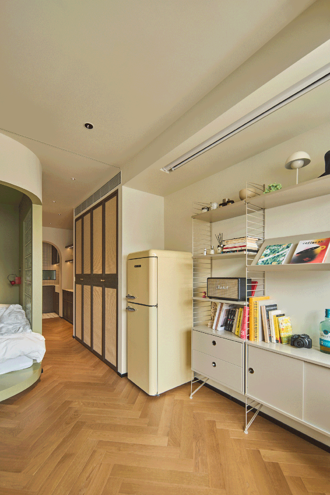 Ai cũng ch&ecirc; căn hộ 37m&sup2; qu&aacute; chật, cặp vợ chồng trẻ lại chi hơn 1,4 tỷ đồng cải tạo v&agrave; nhận về kết quả ngo&agrave;i mong đợi- Ảnh 5.