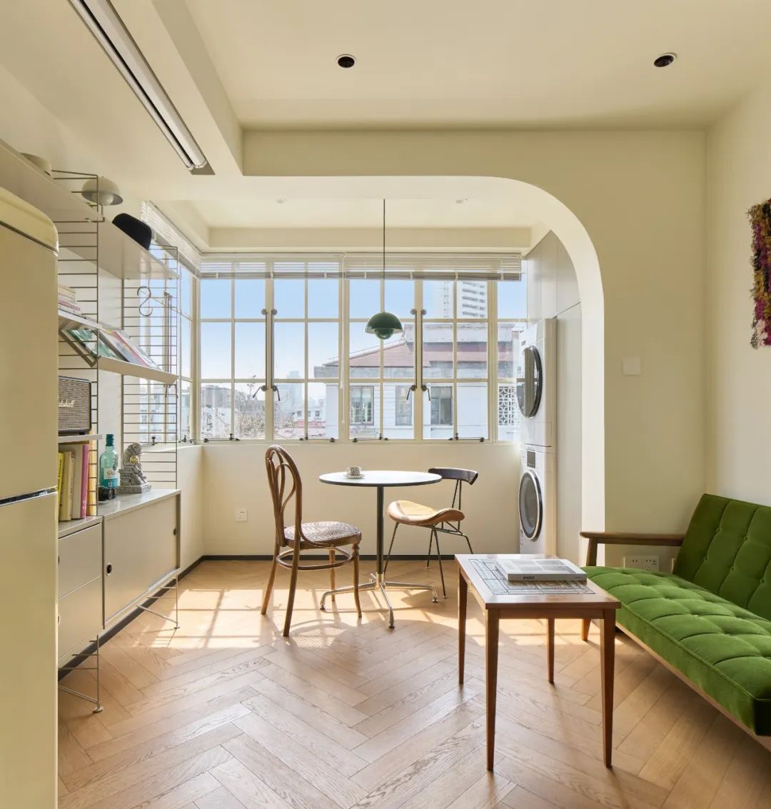 Ai cũng ch&ecirc; căn hộ 37m&sup2; qu&aacute; chật, cặp vợ chồng trẻ lại chi hơn 1,4 tỷ đồng cải tạo v&agrave; nhận về kết quả ngo&agrave;i mong đợi- Ảnh 6.