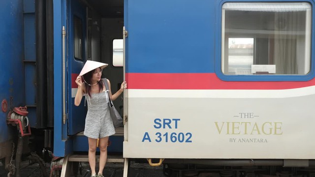 Chuyến t&agrave;u Việt Nam kh&aacute;ch mua v&eacute; hơn 20 triệu để đi, nhận x&eacute;t: Kh&ocirc;ng giống t&agrave;u thường- Ảnh 1.