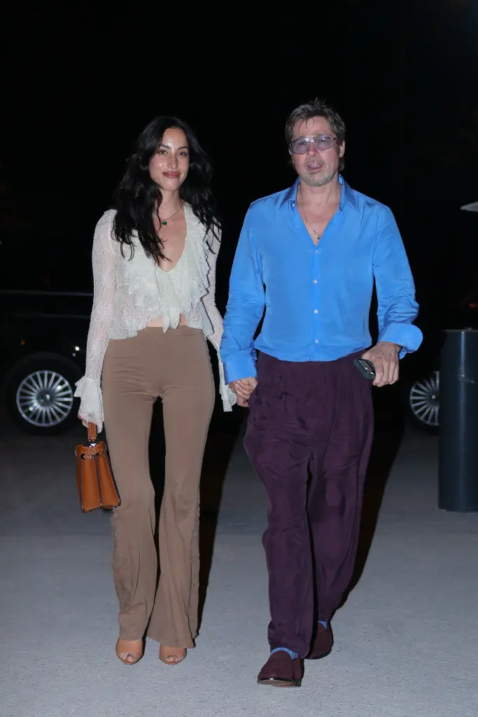 V&igrave; sao Brad Pitt m&atilde;i kh&ocirc;ng cho t&igrave;nh mới trẻ trung một "danh phận"?- Ảnh 7.