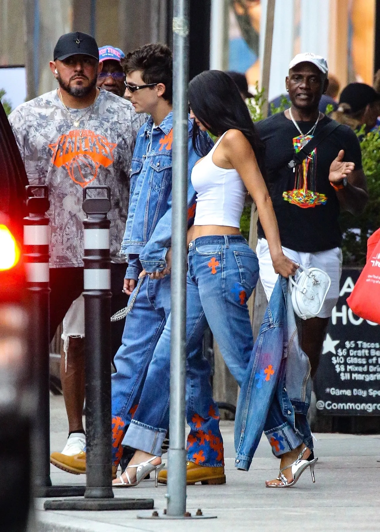 Mỹ nam đẹp nhất thế giới th&agrave;nh bộ dạng thế n&agrave;y v&igrave; y&ecirc;u Kylie Jenner- Ảnh 4.