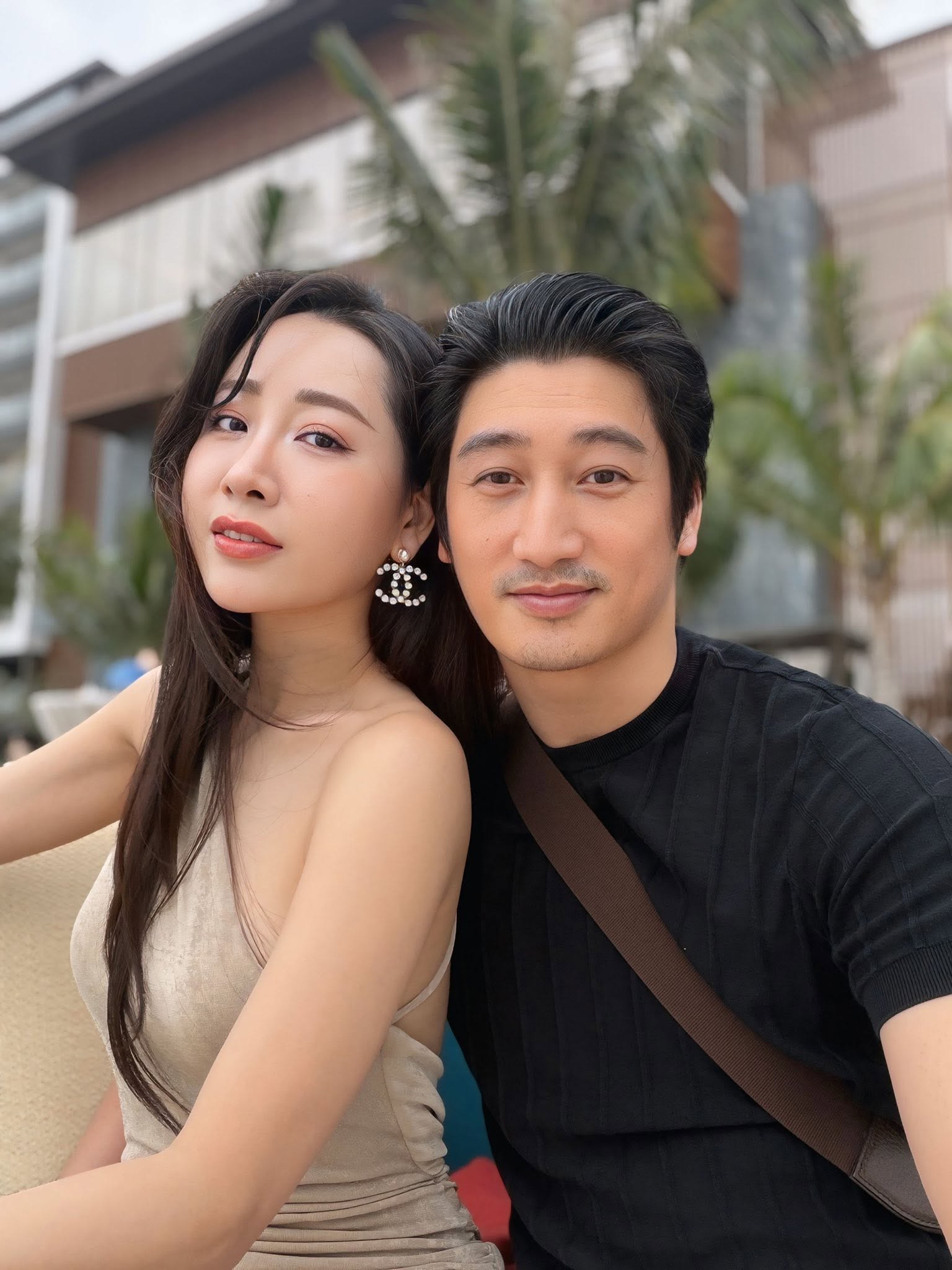 Nam NSƯT sống thử 2 năm mới cưới vợ lần 3 l&agrave; một nữ diễn vi&ecirc;n gợi cảm- Ảnh 2.