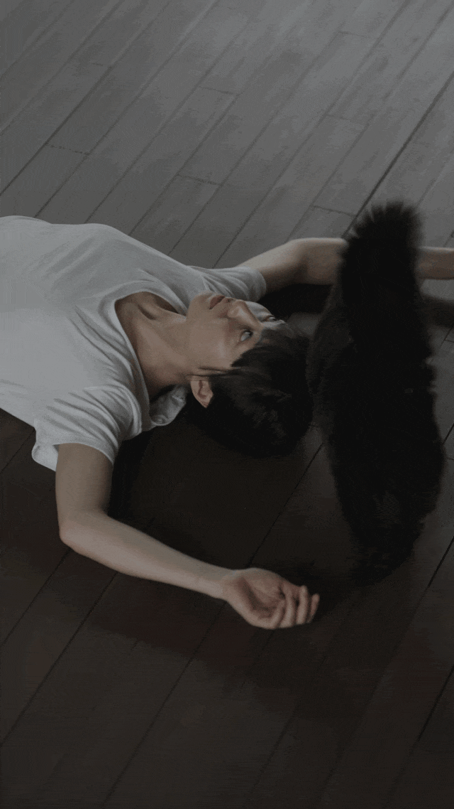C&ocirc; g&aacute;i 9X sống một m&igrave;nh trong căn nh&agrave; 3 tầng giữa v&ugrave;ng ngoại &ocirc;: Từ bỏ nhiều thứ &ldquo;phải c&oacute;&rdquo;, đổi lại l&agrave; một cuộc sống đủ đầy theo c&aacute;ch ri&ecirc;ng- Ảnh 1.