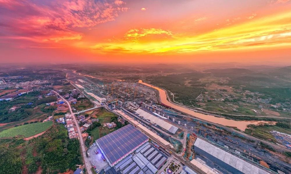 V&igrave; sao sau hơn 700 năm, Trung Quốc lại chi 10 tỷ USD đ&agrave;o một con k&ecirc;nh d&agrave;i 134 km ngay s&aacute;t Việt Nam?- Ảnh 1.