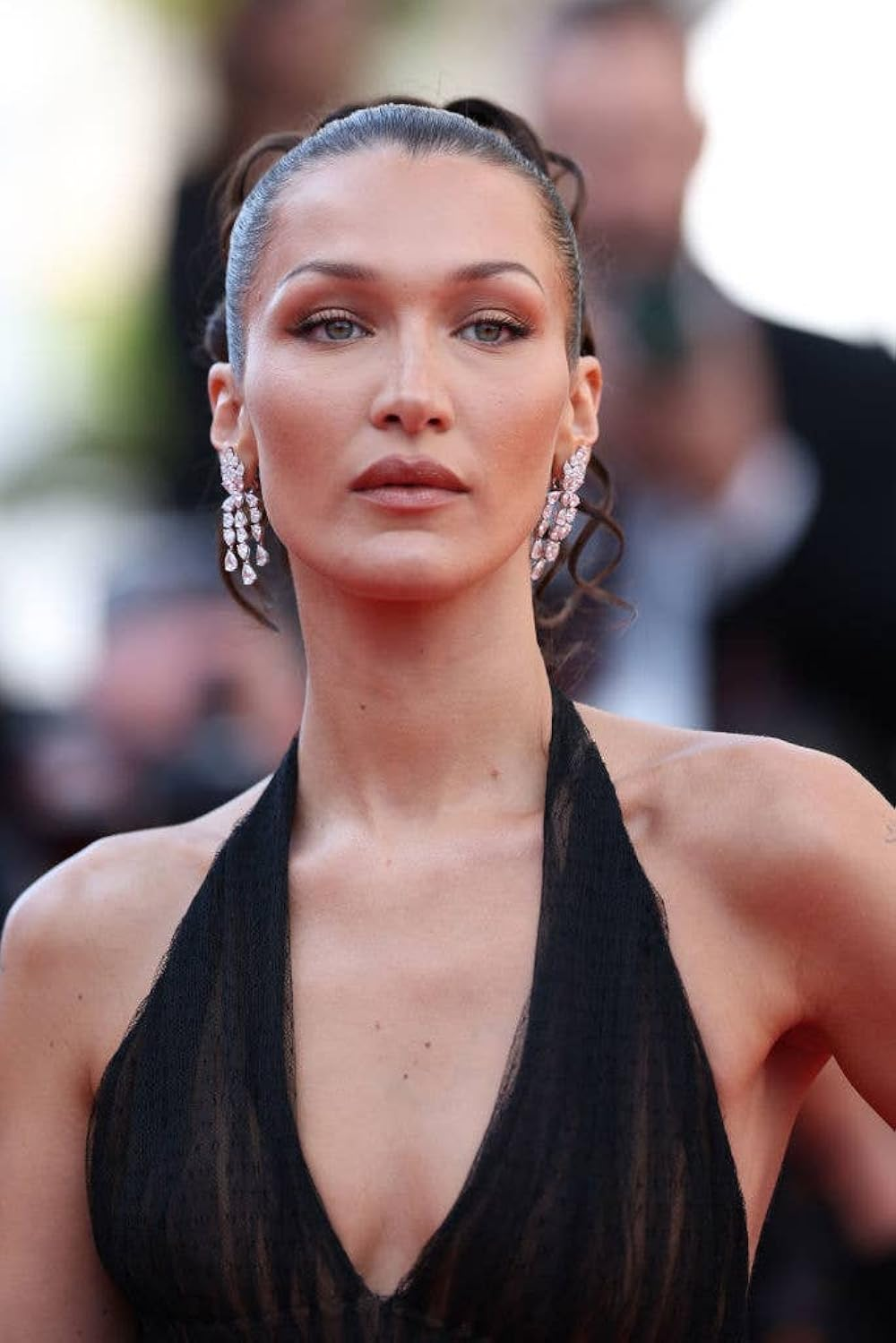 Bella Hadid đau đớn, t&agrave;n tạ kh&ocirc;ng nhận ra khi bệnh nặng t&aacute;i ph&aacute;t- Ảnh 5.