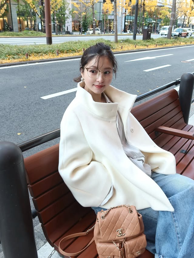 Lộ diện d&agrave;n WAGs xinh đẹp v&agrave; k&iacute;n tiếng của ĐT Nhật Bản: Visual đỉnh ch&oacute;p, to&agrave;n l&agrave;m ca sĩ, diễn vi&ecirc;n - Ảnh 12.