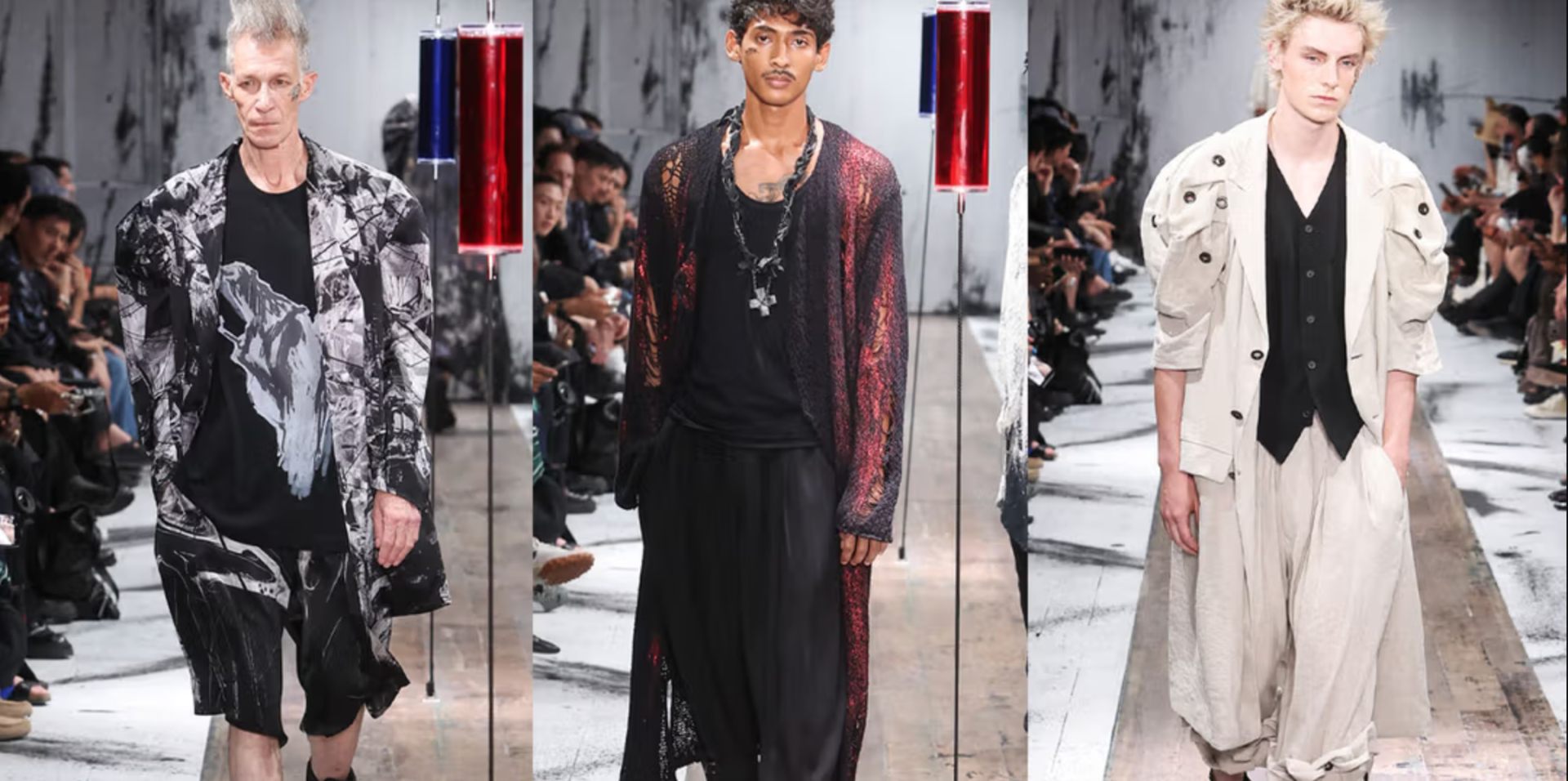 &Ocirc;ng cụ t&oacute;c bạc bước đi chậm r&atilde;i viral nhất Paris: Bậc thầy của Rick Owens, khiến cả thế giới nh&igrave;n m&agrave;u đen theo một c&aacute;ch kh&aacute;c- Ảnh 1.