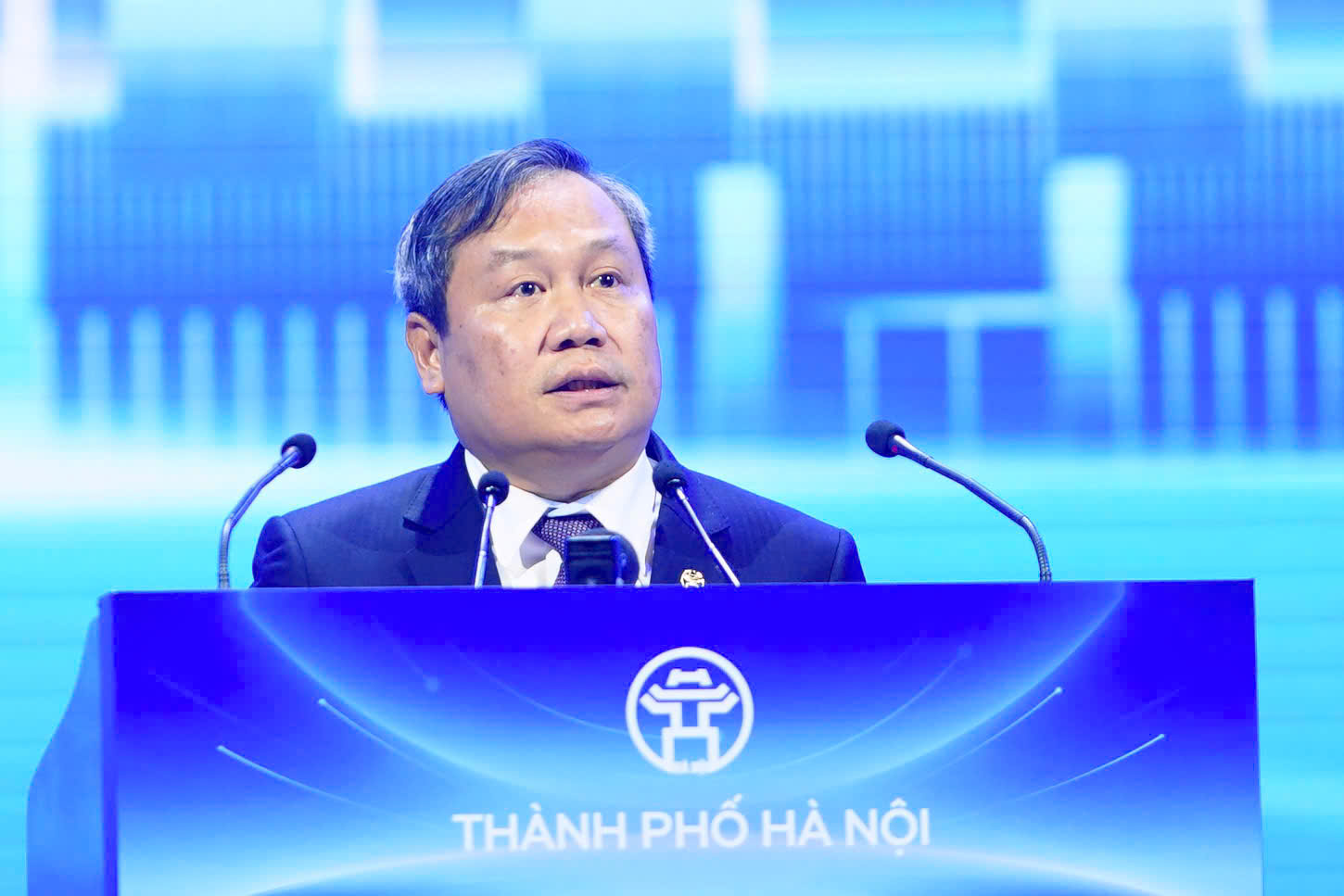 C&ocirc;ng bố 276 dự &aacute;n k&ecirc;u gọi đầu tư, Chủ tịch H&agrave; Nội Vũ Đại Thắng khẳng định: &ldquo;Mỗi quyết định đầu tư h&ocirc;m nay sẽ g&oacute;p phần tạo dựng diện mạo của Thủ đ&ocirc; trong nhiều thập kỷ tới" - Ảnh 2.