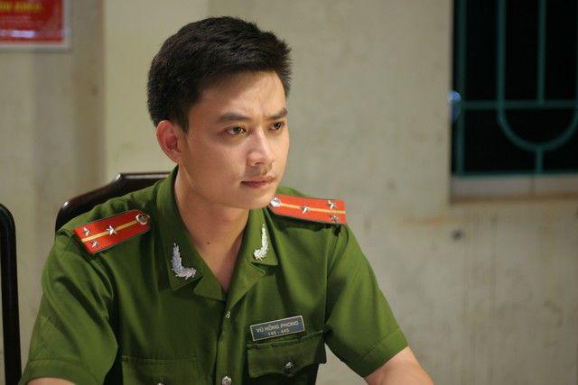 Kh&ocirc;ng m&ecirc; nổi mỹ nam Việt &ldquo;mặt b&uacute;ng ra ngoại t&igrave;nh&rdquo;: Sơ hở l&agrave; giở th&oacute;i sở khanh, đ&uacute;ng chuẩn cờ đỏ biết đi- Ảnh 7.