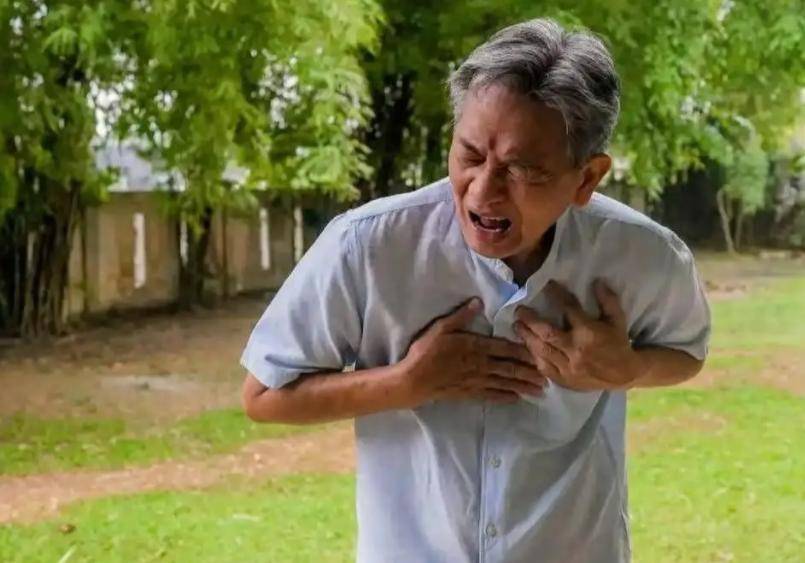 Số ca tử vong li&ecirc;n quan chứng mất ngủ tăng cao! B&aacute;c sĩ cảnh b&aacute;o gay gắt: Bất kể tuổi t&aacute;c, h&atilde;y nhớ tr&aacute;nh ngay 4 điều sau khi bị mất ngủ- Ảnh 2.