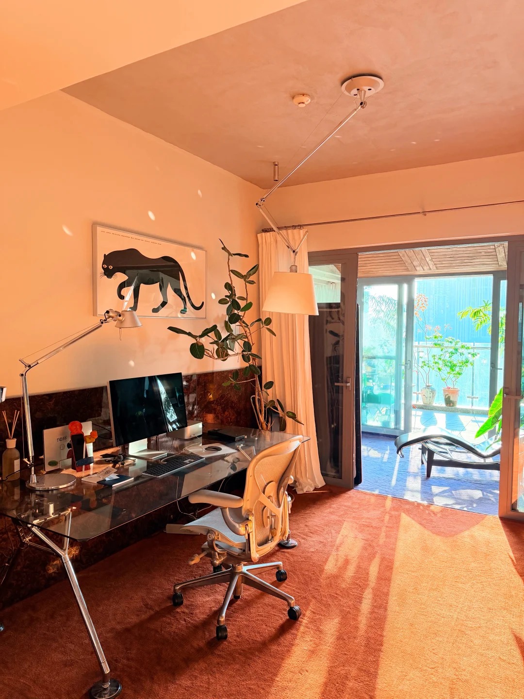 Ch&agrave;ng trai chi 2,2 tỷ decor căn hộ 250m2 để "ở nh&agrave; c&ograve;n sướng hơn ra ngo&agrave;i chơi"- Ảnh 8.