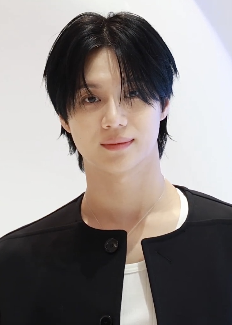 Nam thần nhảy giỏi nhất nh&igrave; showbiz hết thời: Nhạc diễn ở Coachella kh&ocirc;ng ai th&egrave;m nghe, comeback lặng lẽ chẳng ai hay - Ảnh 2.