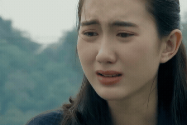 Đ&atilde; t&igrave;m ra tiểu tam đẹp nhất m&agrave;n ảnh Việt: Nhan sắc mong manh như sương sớm, nh&igrave;n l&agrave; muốn chinh phục- Ảnh 3.