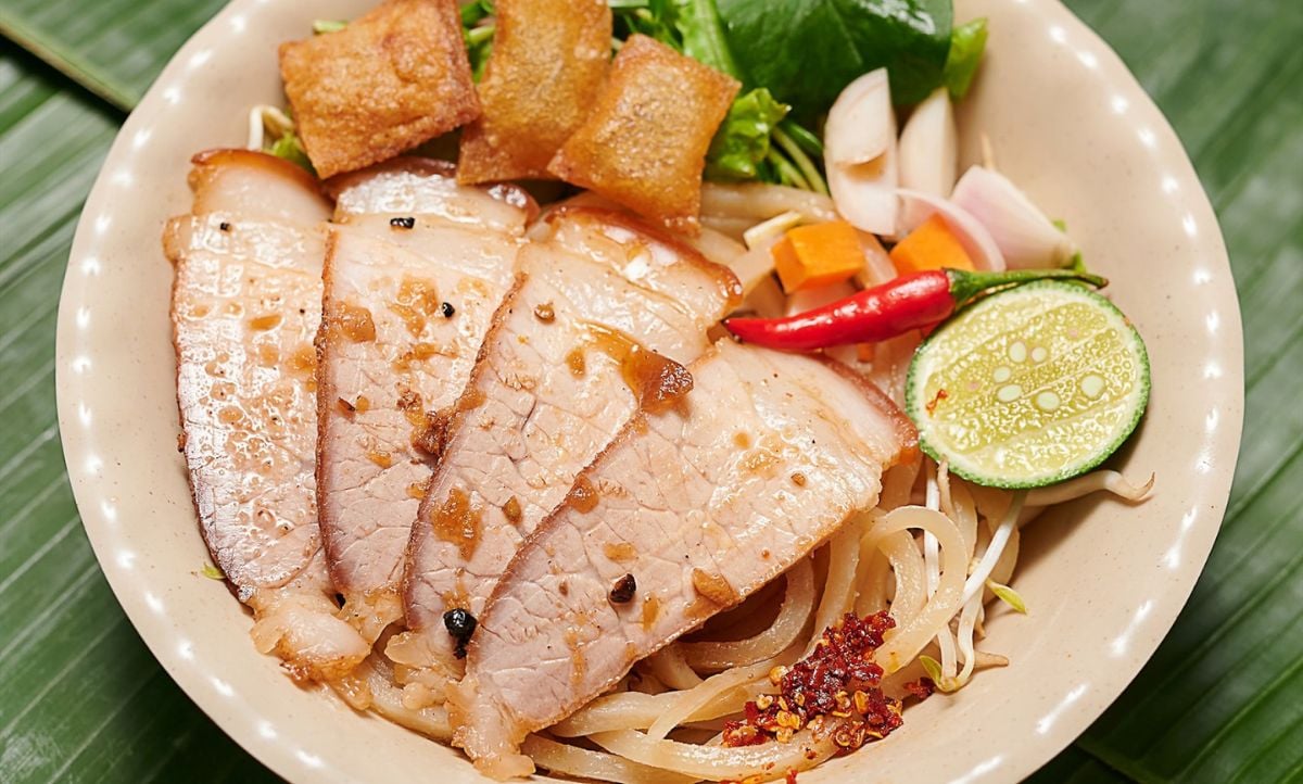 Kh&ocirc;ng phải phở g&agrave;, m&oacute;n ăn từ 20.000 đồng/phần n&agrave;y mới l&agrave; hương vị Việt lọt top ngon nhất thế giới - Ảnh 1.