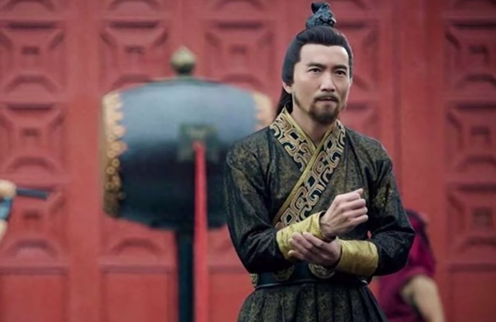 Nam diễn vi&ecirc;n 'cả đời chỉ đ&oacute;ng vai phụ', giờ ngồi kh&ocirc;ng vẫn kiếm bộn tiền- Ảnh 3.