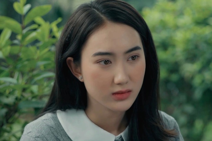 Đ&atilde; t&igrave;m ra tiểu tam đẹp nhất m&agrave;n ảnh Việt: Nhan sắc mong manh như sương sớm, nh&igrave;n l&agrave; muốn chinh phục- Ảnh 8.