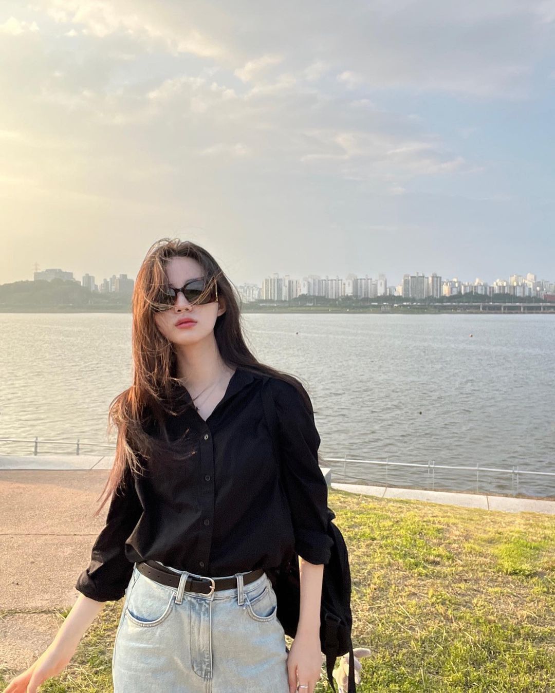 1 ng&agrave;y đi l&agrave;m ti&ecirc;u 340 ngh&igrave;n, lương th&aacute;ng 34 triệu vẫn thấy thiếu: Cuộc sống c&ocirc;ng sở qu&aacute; tốn tiền?- Ảnh 1.
