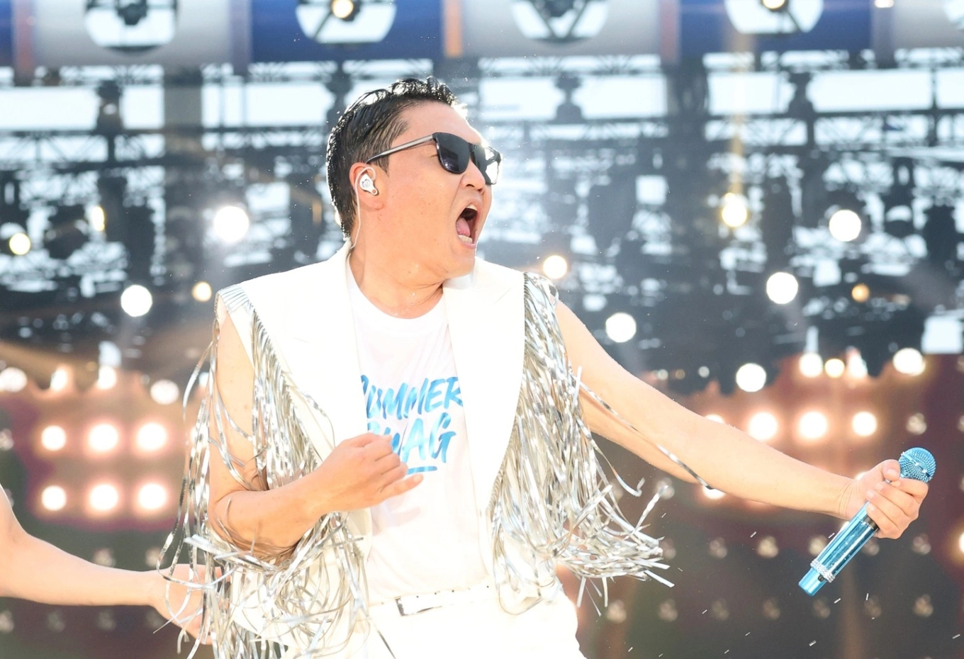 PSY - Chủ nh&acirc;n MV gần 6 tỷ view, &ldquo;tượng đ&agrave;i&rdquo; Kpop sắp đổ bộ Mỹ Đ&igrave;nh- Ảnh 7.
