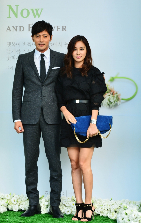 Kh&ocirc;ng thể tin nổi đ&acirc;y lại l&agrave; con trai Jang Dong Gun, nh&igrave;n m&atilde;i rồi m&agrave; vẫn thấy sốc- Ảnh 5.