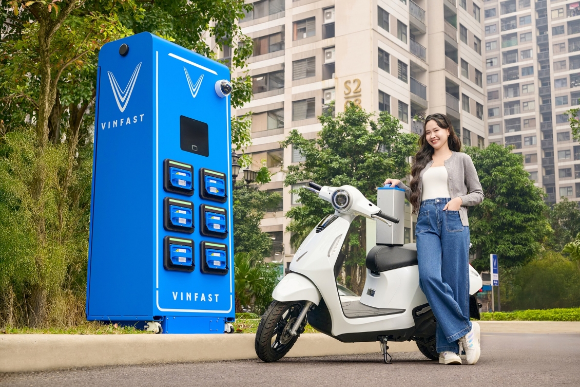 VinFast Evo Lite h&uacute;t kh&aacute;ch dịp h&egrave; nhờ lợi thế &ldquo;3 kh&ocirc;ng&rdquo;: Kh&ocirc;ng bằng l&aacute;i, kh&ocirc;ng lo sạc, kh&ocirc;ng &aacute;p lực chi ph&iacute; - Ảnh 2.