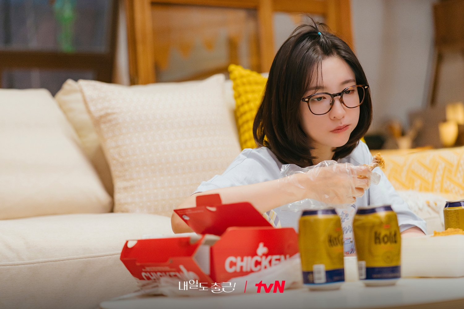 M&ecirc; ng&ocirc;n t&igrave;nh c&ocirc;ng sở th&igrave; ng&agrave;n lần đừng bỏ lỡ phim H&agrave;n n&agrave;y: Ngất lịm v&igrave; visual nữ ch&iacute;nh, nam ch&iacute;nh kh&ocirc;ng ai ch&ecirc; nổi- Ảnh 6.