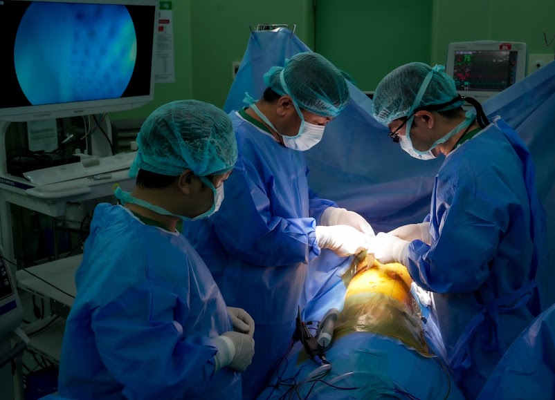 3 sai lầm dinh dưỡng phổ biến ở người bệnh ung thư - Ảnh 3.