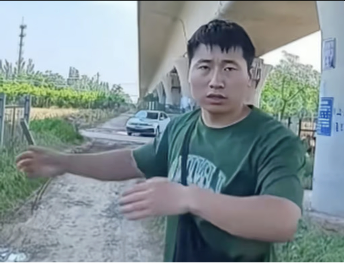 Ch&uacute; ch&oacute; nổi tiếng hơn 1,5 triệu người theo d&otilde;i bị trộm rồi b&aacute;n cho qu&aacute;n thịt ch&oacute; với gi&aacute; 700.000 đồng- Ảnh 3.
