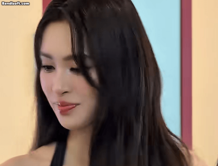 Ngắm mỹ nh&acirc;n n&agrave;y mới thấy Việt Nam đ&uacute;ng l&agrave; thi&ecirc;n đường sắc đẹp: Mặt đỉnh d&aacute;ng c&ograve;n đỉnh hơn, c&agrave;ng nh&igrave;n gần c&agrave;ng y&ecirc;u- Ảnh 4.