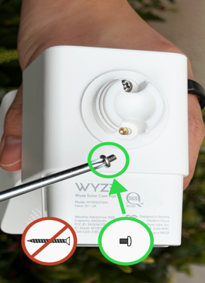 Hãng camera an ninh Mỹ thu hồi hơn 320.000 sản phẩm do nguy cơ cháy nổ- Ảnh 3. Hãng camera an ninh Mỹ thu hồi hơn 320.000 sản phẩm do nguy cơ cháy nổ- Ảnh 3.
