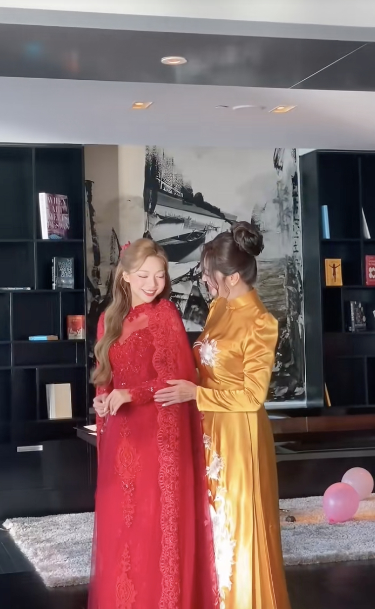&Aacute;i nữ chưởng m&ocirc;n ph&aacute;i Vịnh Xu&acirc;n ch&iacute;nh thức l&ecirc;n xe hoa: Nhan sắc c&ocirc; d&acirc;u v&agrave; m&agrave;n xuất hiện của mẹ Hoa hậu Điện ảnh g&acirc;y sốt - Ảnh 5.