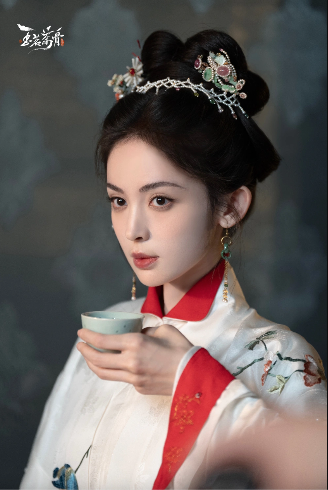 5 mỹ nhân cổ trang đẹp nhất Trung Quốc 5 năm qua: Lưu Diệc Phi có vượt qua bản sao của mình?- Ảnh 10. 5 mỹ nhân cổ trang đẹp nhất Trung Quốc 5 năm qua: Lưu Diệc Phi có vượt qua bản sao của mình?- Ảnh 10.