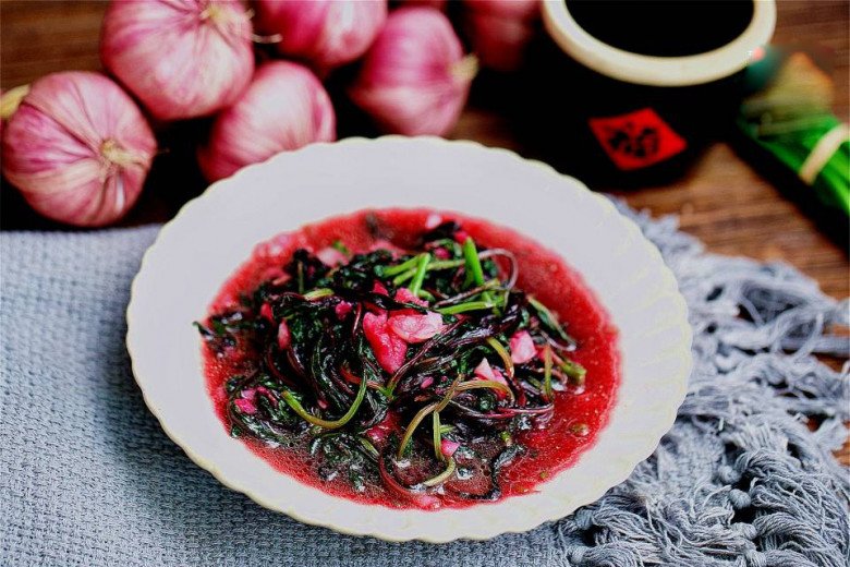 M&ugrave;a h&egrave; ăn g&igrave; vừa m&aacute;t vừa bổ? Đ&acirc;y l&agrave; 3 loại rau được v&iacute; như "kho dinh dưỡng" gi&aacute; b&igrave;nh d&acirc;n - Ảnh 4.