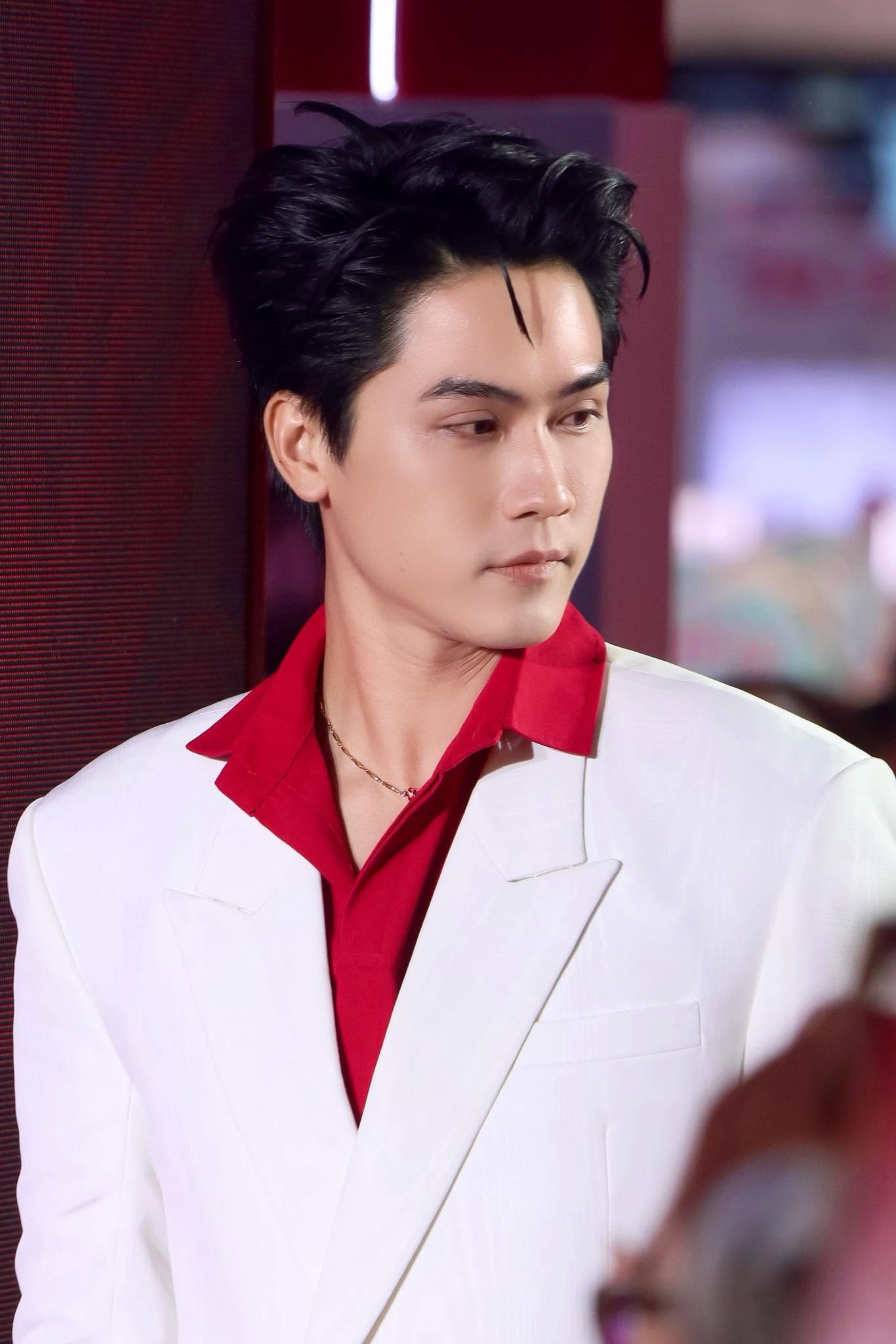 F4 của showbiz Việt: Đều sở hữu visual đ&igrave;nh đ&aacute;m nhưng ai mới l&agrave; đỉnh cao diễn xuất?- Ảnh 1.