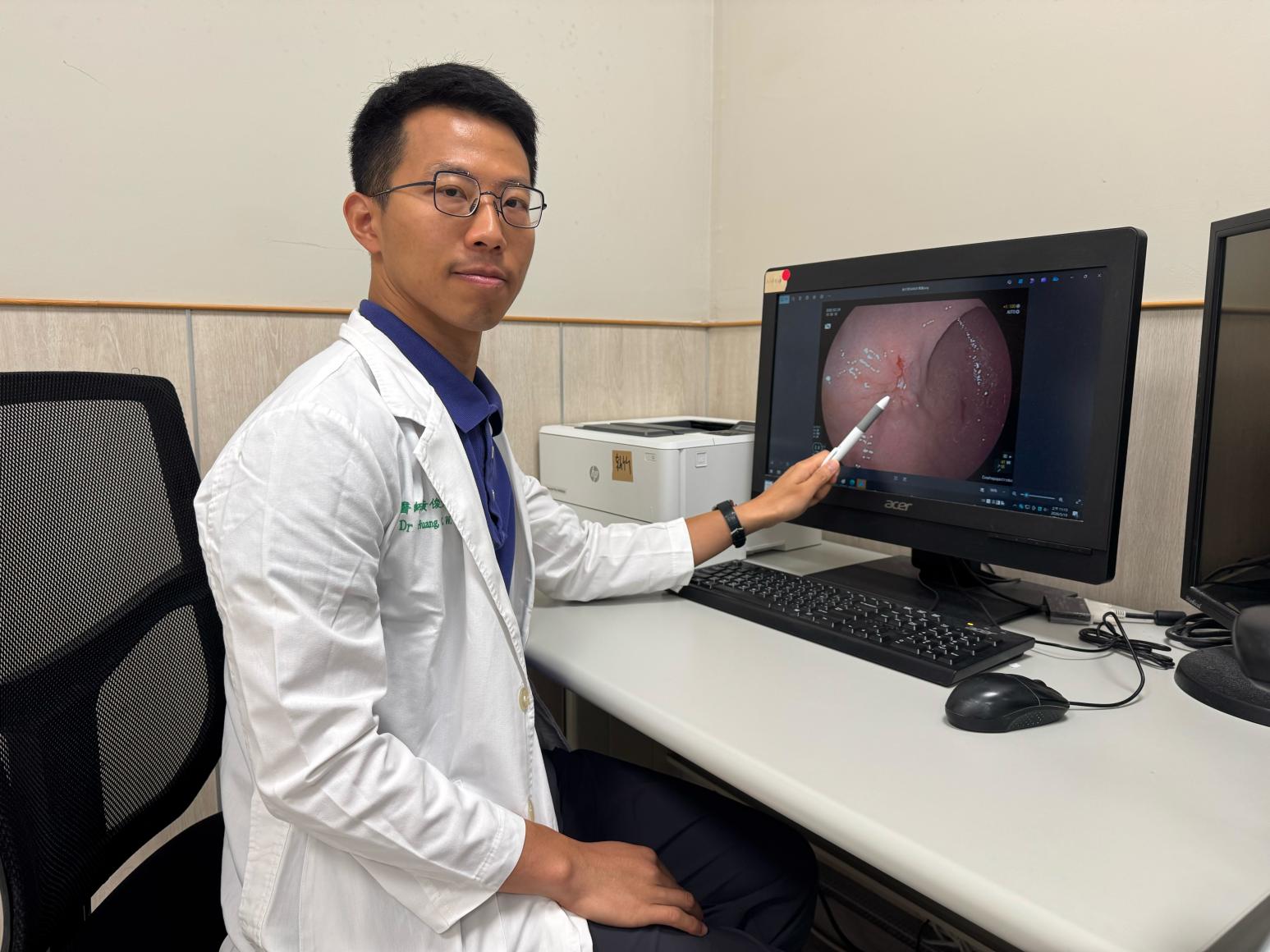 Người phụ nữ 39 tuổi đột ngột ph&aacute;t hiện ung thư dạ d&agrave;y khi kh&aacute;m định kỳ: "T&ocirc;i kh&ocirc;ng đau, ăn g&igrave; cũng thấy ngon" - Ảnh 1.
